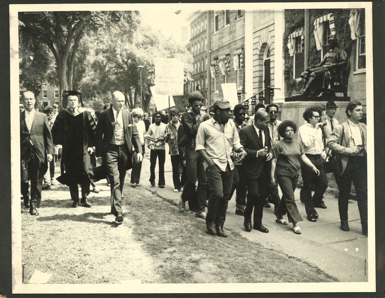 Harvard students protesting Treeland in front of University Hall, 1970.